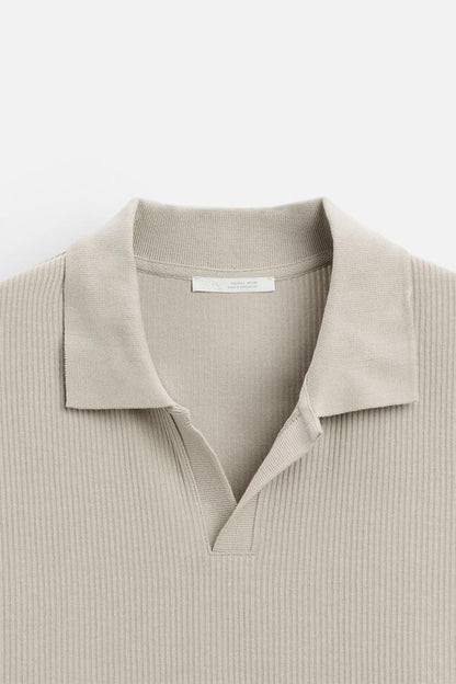 TEXTURED POLO