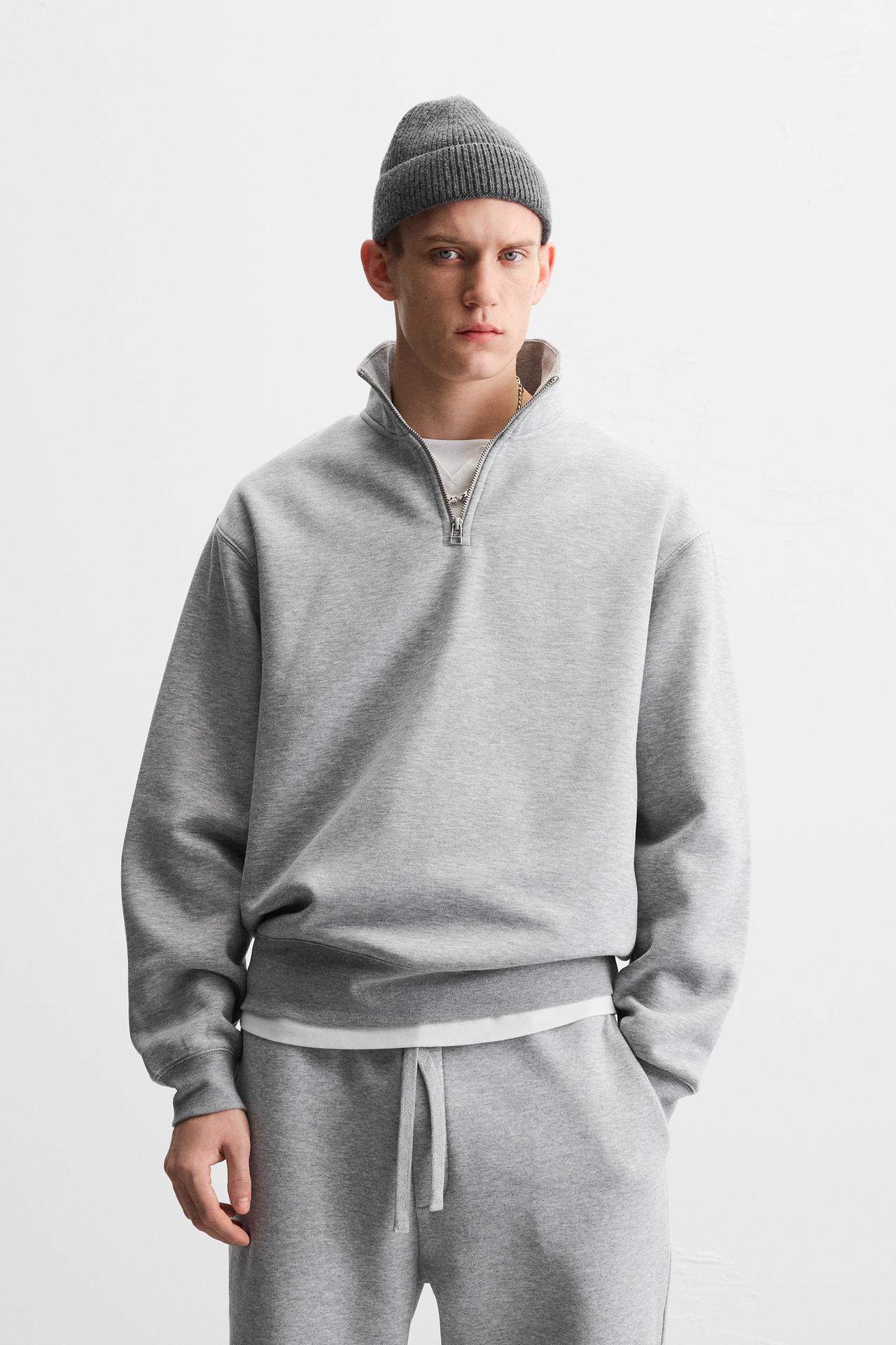 ZIP-COLLAR SWEATSHIRT