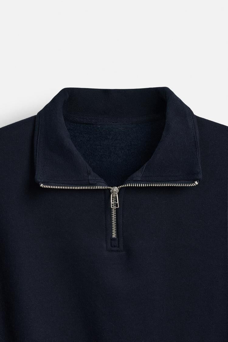 ZIP-COLLAR SWEATSHIRT